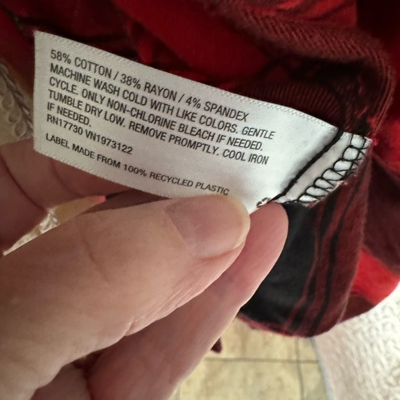 Red Buffalo plaid flannel size X - Picture 4 of 4